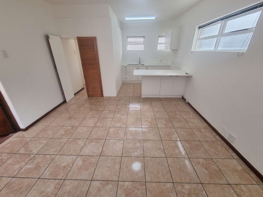 To Let 0 Bedroom Property for Rent in Sea Point Western Cape